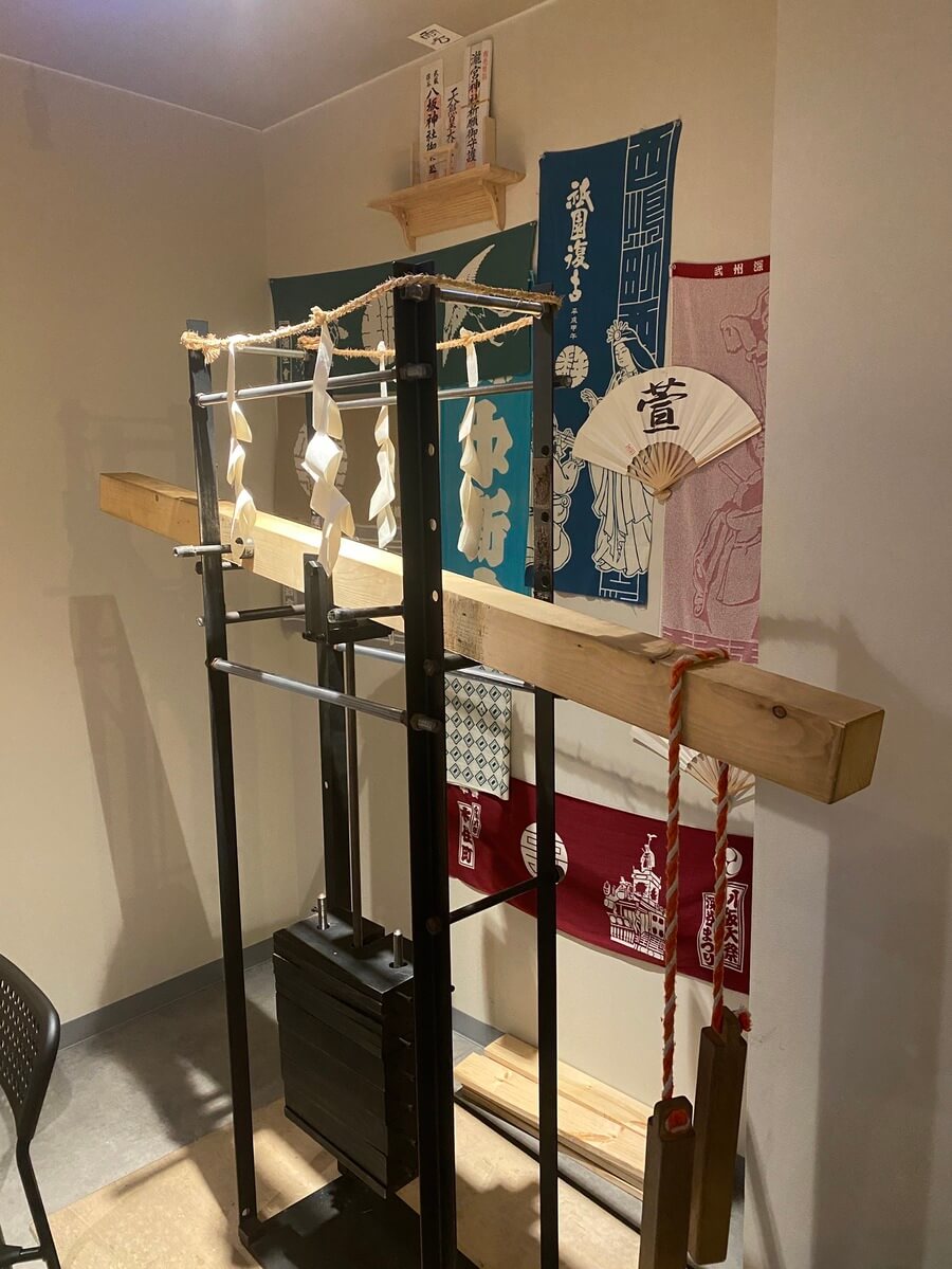 酒処會所のお神輿体験